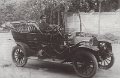 Automobil, ca 1910. Fotografi utlånat av Karl-Erik Jägard. Göteborgs Vykortsklubb nr 14 2013