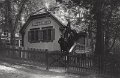 Polisstationen i Slottskogen, Göteborg, 1905. Efter fotografi utlånat av Ragnar Magnander. Göteborgs Vykortsklubb nr 44 2018