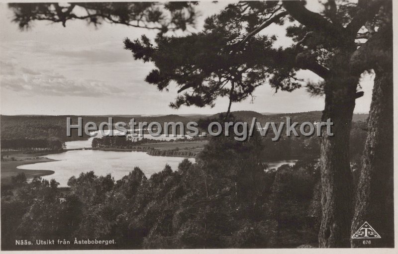 Nääs. Utsikt från Åsteboberget. Postgånget 19 augusti 1942. C. A. Träff676.jpg