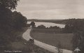 Sävelången. Alingsåsvägen. Postgånget 27 juli 1954. Förlag Alrik Hedlund, Göteborg. C. A. Träff 674