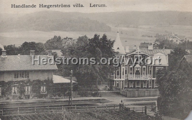 Handlande Hægerstroms Villa. Lerum. Postganget 8 februari 1908. Forlag Jac. Hægerstrom, Lerum.jpg - Handlande Hægerströms villa. Lerum.Postgånget 8 februari 1908.Förlag: Jac. Hægerström, Lerum.