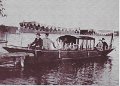 Aspenäs säteris elektriska båt Giralda år 1900 (Lerum). Nyproduktion, odaterat. Haspen förlag