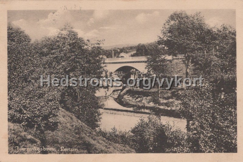 Jarnvagsbron, Lerum. Postganget 24 juli 1930. Foto o. forlag C. A. Traff, Goteborg.jpg - Järnvägsbron, Lerum.Postgånget 24 juli 1930.Foto o. förlag: C. A. Träff, Göteborg.