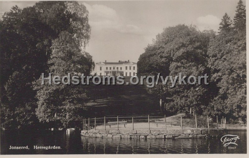 Jonsered. Herregarden. Odaterat. Foto och forlag Hj. Runelandh, Jonsered. Axel Eliasson 32407.jpg - Jonsered. Herregården.Odaterat.Foto och förlag: Hj. Runelandh, Jonsered.Axel Eliasson 32407.