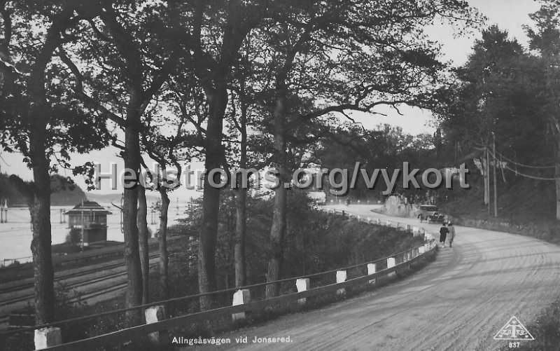 Alingsasvagen vid Jonsered. Postganget 20 augusti 1971. Forlag Alrik Hedlund, Goteborg. Traff 837.jpeg - Alingsåsvägen vid Jonsered.Postgånget 20 augusti 1971.Förlag: Alrik Hedlund, Göteborg. Träff 837.