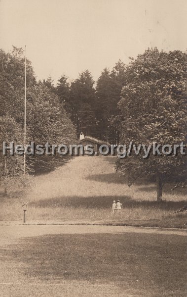 Kastenhof. Postganget 10 juni 1930.jpg - Kastenhof.Postgånget 10 juni 1930.