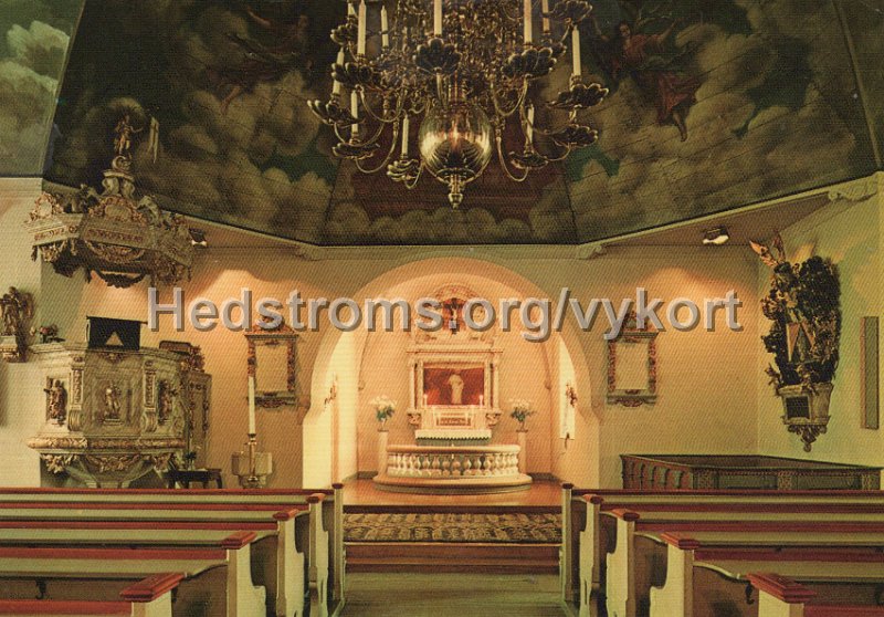 Interior fran Lerums kyrka. Postganget 9 november 1982. Foto Ahlsens Foto, Lerum. Forlag Tre Bocker. 9951.jpg