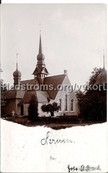 Lerums kyrka. Postganget 16 augusti 1909.jpg - Lerums kyrka.Postgånget 16 augusti 1909.