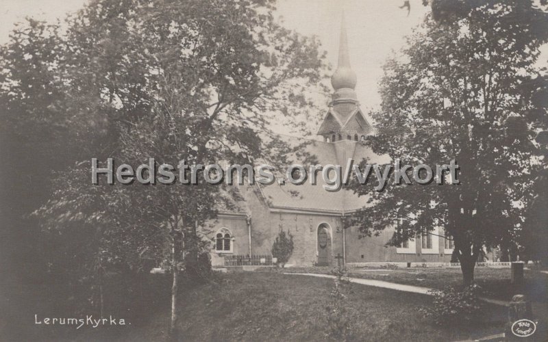 Lerums Kyrka. Postganget 30 1939. Forlag Arvid Nilsson.jpg - Lerums Kyrka.Postgånget 30 mars 1939.Förlag: Arvid Nilsson.