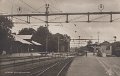 Lerum. Järnvägsstationen. Postgånget 26 juli 1931. Förlag Alrik Hedlund, Göteborg. Träff 864