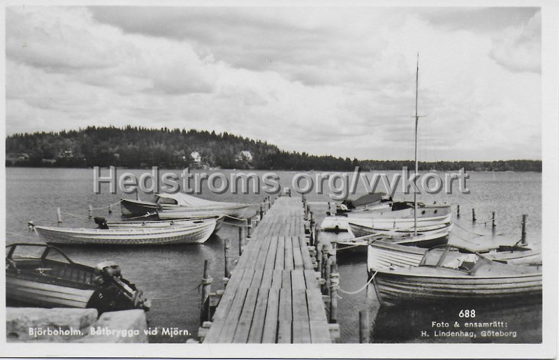 Bjorboholm. Batbrygga vid Mjorn. Odaterat. Foto ensamratt H. Lindenhag, Goteborg. 688.jpeg - Björboholm. Båtbrygga vid Mjörn.Odaterat.Foto & ensamrätt: H. Lindenhag, Göteborg. 688.