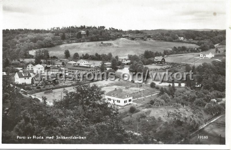 Parti av Floda med Snickerifabriken. Odaterat. Pressbyran 19180.jpeg - Parti av Floda med Snickerifabriken.Odaterat.Pressbyrån 19180.