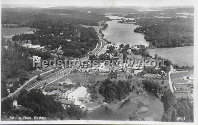 Parti av Floda. Flygfoto. Odaterat. Pressbyran 19304.jpeg - Parti av Floda. Flygfoto.Odaterat.Pressbyrån 19304.