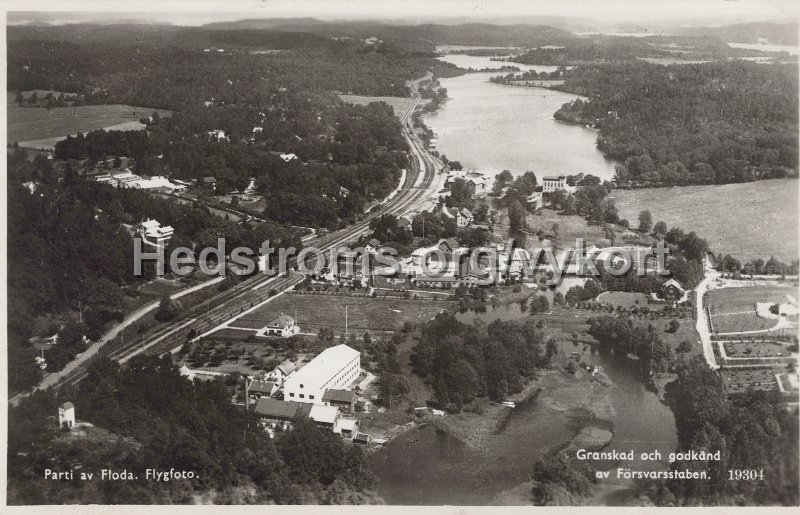 Parti av Floda. Flygfoto. Postganget 30 oktober 1952. Pressbyran 19304.jpg - Parti av Floda. Flygfoto.Postgånget 30 oktober 1952.Pressbyrån 19304.