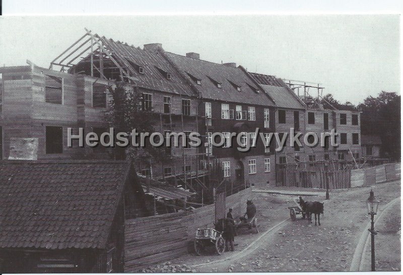 Goteborgs Vykortsklubb 2 av 4 2013.jpeg - Göteborg, Nybyggnader i Bagaregården. 21 maj 1915.Fotografi utlånat av Peter Okrasinski.Göteborgs Vykortsklubb 2 av 4 2013. 