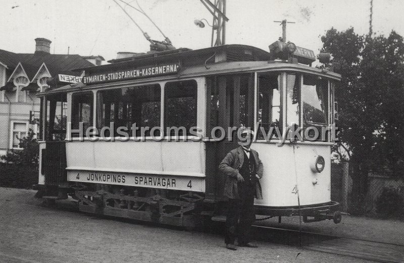 Jonkopings Sparvagar. Efter fotografi genom Jonkopings Sparvagns- och Busshistoriska forening. Goteborgs Vykortsklubb nr 24 2018.jpg - Jönköpings Spårvägar.Efter fotografi genom Jönköpings Spårvagns- och Busshistoriska förening.Göteborgs Vykortsklubb nr 2/4 2018.