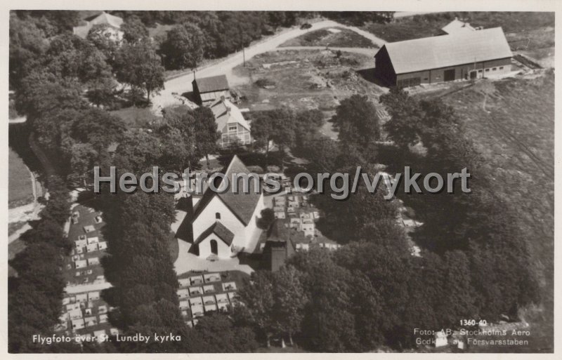 Flygfoto over St. Lundby kyrka. Odaterat. Foto AB Stockholms Aero. 13260-40.jpg - Flygfoto över St. Lundby kyrka.Odaterat.Foto: AB Stockholms Aero. 13260-40.