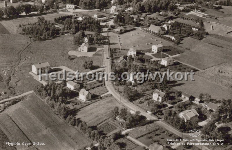 Flygfoto over Grabo. Postganget 12 xxx 1965. Ensamratt  Foto A B Flygtrafik, Dals Langed.jpg - Flygfoto över Gråbo.Postgånget 12 xxx 1965.Ensamrätt & Foto: A/B Flygtrafik, Dals Långed.