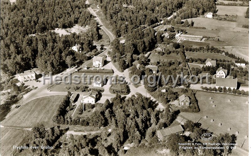 Flygfoto over Grabo. Postganget juli 1958. Ensamratt Foto AB Flygtrafik, Dals Langed.jpg - Flygfoto över Gråbo.Postgånget juli 1958.Ensamrätt & Foto: A/B Flygtrafik, Dals Långed.