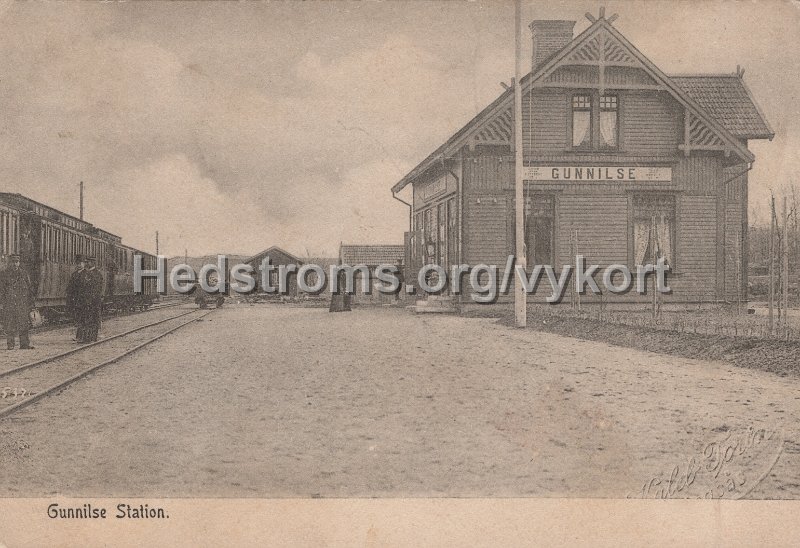 Gunnilse Station. Postganget 7 december 1910. Kaleb Torin.jpg - Gunnilse Station.Postgånget 7 december 1910.Kaleb Torin.