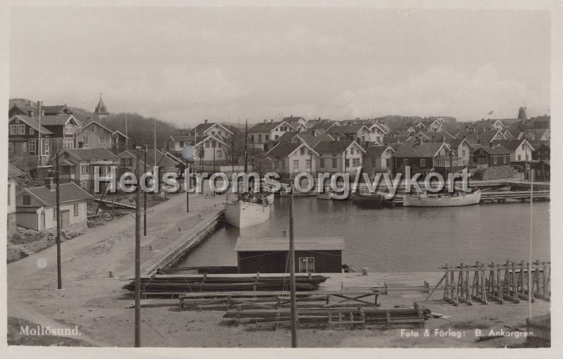 Mollosund. Hamnen. Postganget 18 september 1946. Foto forlag B. Ankargren.jpg - Mollösund.Postgånget 18 september 1946.Foto & förlag: B. Ankargren.