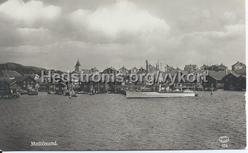 Mollosund. Postganget 25 jun 1942.jpeg - Mollösund. Postgånget 25 jun 1942.Förlag: A. Larsson, Mollösund