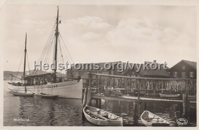 Mollosund. Postganget 4 augusti 194x. Foto Boktryckare J. E. Olson, Ellos.jpg - Mollösund.Postgånget 4 augusti 194x.Foto: Boktryckare J. E. Olson, Ellös.