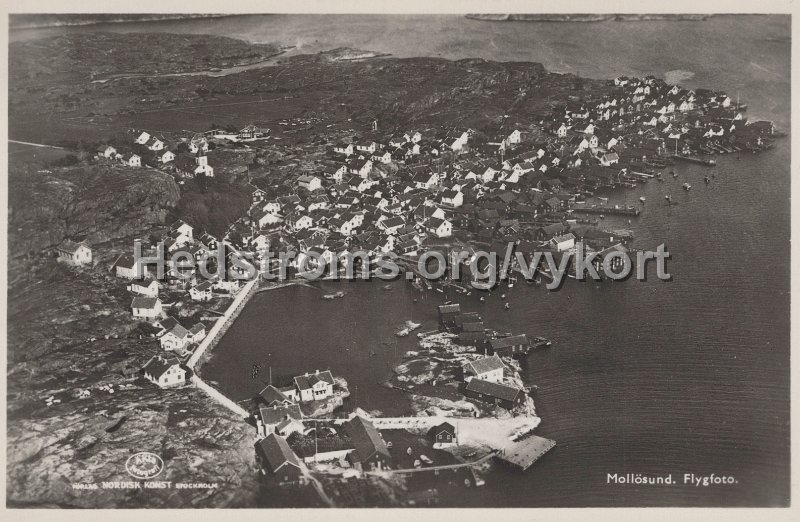 Mollosund. Flygfoto. Odaterat. Forlag Nordisk Konst, Stockholm. 6002 1.jpg - Mollösund. Flygfoto.Odaterat.Förlag: Nordisk Konst, Stockholm. 6002 1.