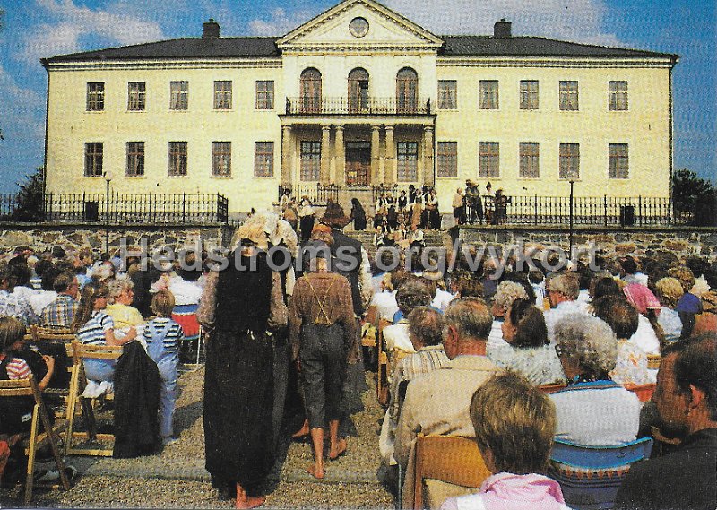 Naas-kronikan, kronikespel genom 400 ar pa Nass slott vid Floda mellan Goteborg och Alingsas..jpeg - Nääs-krönikan, krönikespel genom 400 år på Nääs slott vid Floda mellan Göteborg och Alingsås.