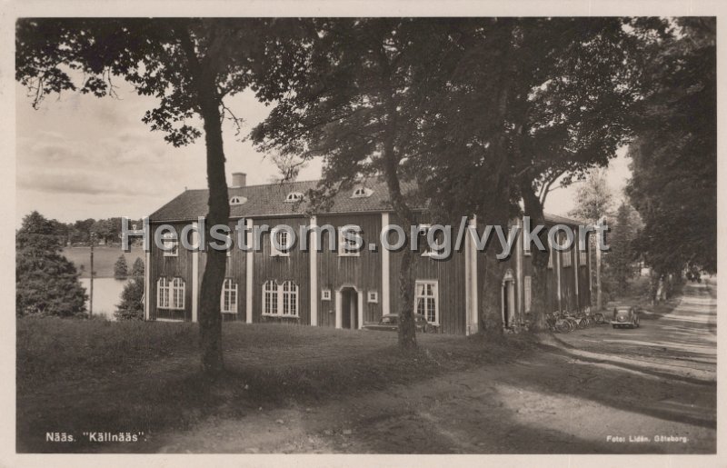 Naas. Kallnaas. Postganget 3 juli 1953. Foto Liden, Goteborg.jpg - Nääs. "Källnääs".Postgånget 3 juli 1953.Foto: Lidén, Göteborg.