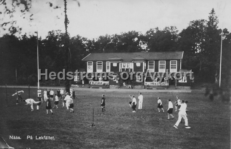 Naas. Pa lekfaltet. Postganget 9 juni 1933.jpeg - Nääs. På lekfältet.Postgånget 9 juni 1933.