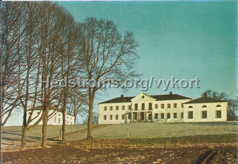 Naas Slott, ett hogrestandshem fran1800-talet. Belaget vid E3, 3 mil fran Goteborg, 2 mil fran Alingsas. Tel. 0302 - 312 02. Odaterat.jpeg - Nääs Slott, ett högreståndshem från 1800-talet.Beläget vid E3, 3 mil från Göteborg, 2 mil från Alingsås. Tel. 0302 - 312 02.Odaterat.