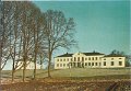 Naas Slott, ett hogrestandshem fran1800-talet. Belaget vid E3, 3 mil fran Goteborg, 2 mil fran Alingsas. Tel. 0302 - 312 02. Odaterat