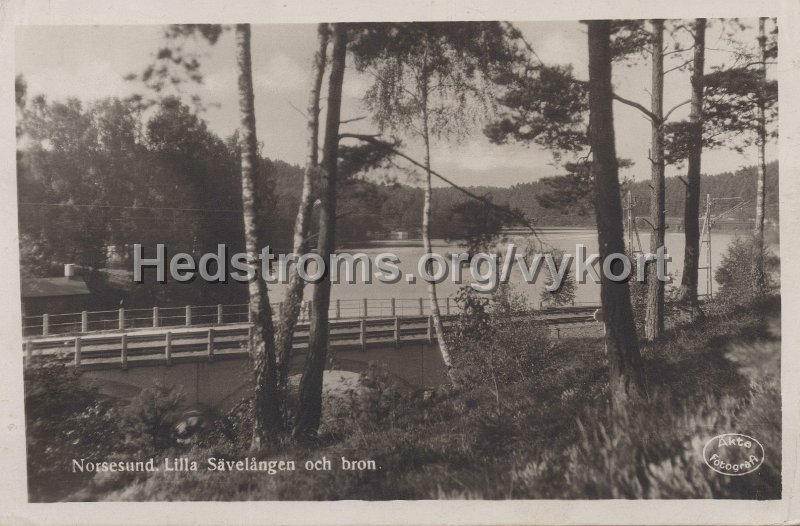 Norsesund. Lilla Savelangen och bron. Postganget 26 augusti 1949.jpg - Norsesund. Lilla Sävelången och bron.Postgånget 26 augusti 1949.