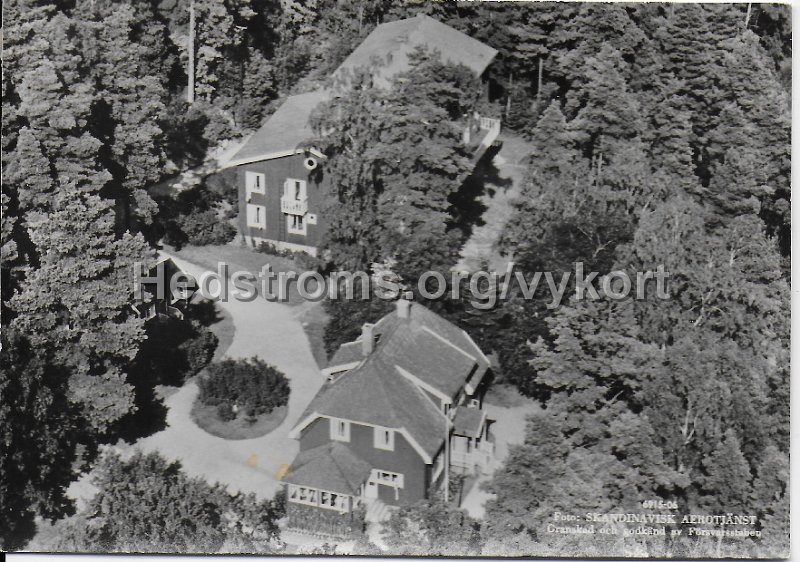 Skogslyckan. Postganget 23 oktober 1959. Foto Skandinavisk Aerotjanst. 6915-06.jpeg - Skogslyckan.Postgånget 23 oktober 1959.Foto: Skandinavisk Aerotjänst. 6915-06.