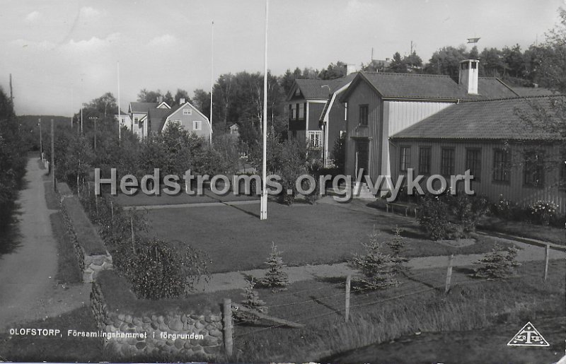 Olofstorp. Forsamlingshemmet i forgrunden. Postganget 26 juni 1941. Foto ensamratt C. A. Traff, Goteborg.jpeg - Olofstorp. Församlingshemmet i förgrunden.Postgånget 26 juni 1941.Foto & ensamrätt: C. A. Träff, Göteborg.