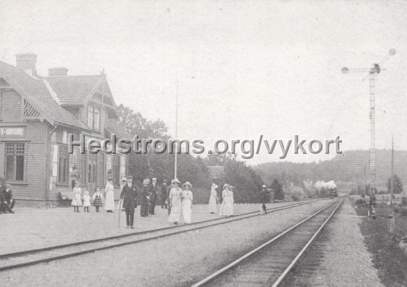 Mjornsjo stn ca 1900. Odaterat. Skara Jarnvagsmuseum.jpg - Mjörnsjö stn ca 1900.Odaterat.Skara Järnvägsmuseum.