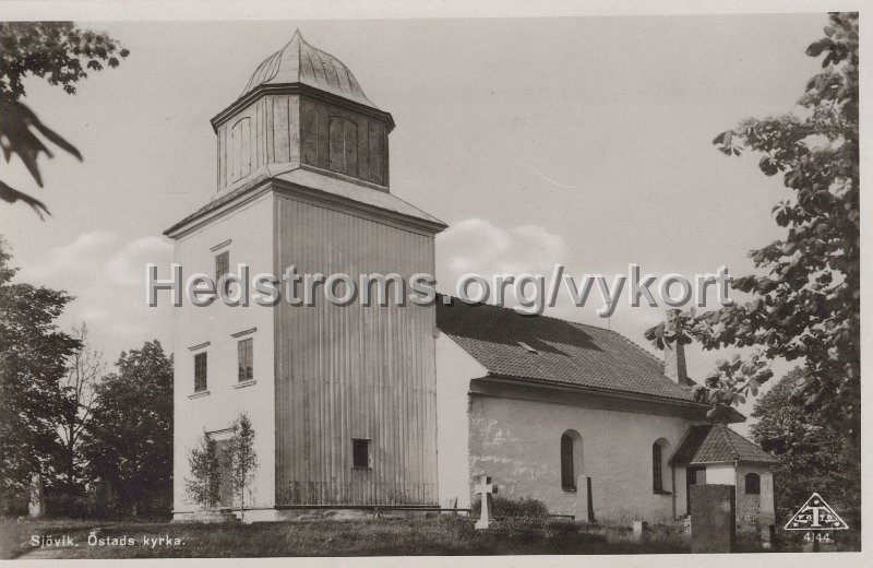 Sjovik. Ostads kyrka. Postganget 3 december 1947.Forlag Broderna Eriksson, Sjovik. Traff 4144.jpg - Sjövik. Östads kyrka.Postgånget 3 december 1947.Förlag: Bröderna Eriksson, Sjövik.Träff 4144.