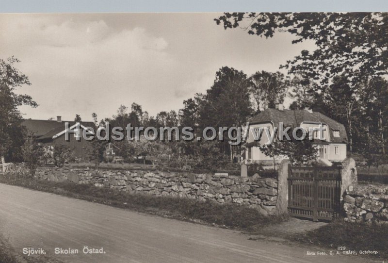 Sjovik. Skolan Ostad. Odaterat. Broderna Erikson, Sjovik. Akta foto. C.A. Traff, Goteborg. 629.jpg - Sjövik. Skolan Östad.Odaterat.Bröderna Erikson, Sjövik.Äkta foto. C.A. Träff, Göteborg. 629.