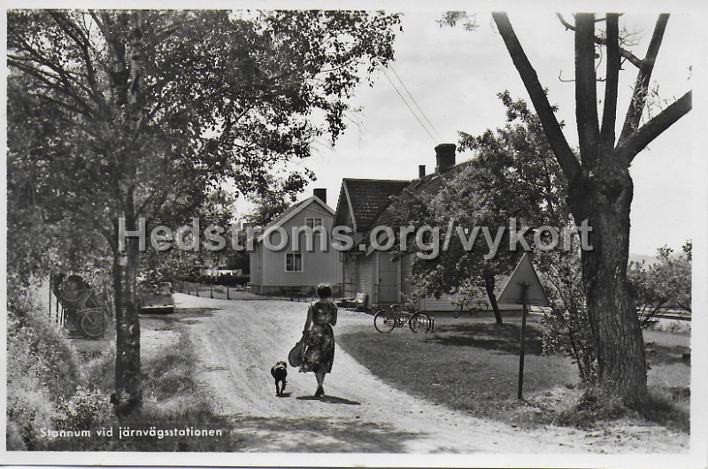 Stannum vid jarnvagsstationen. Postganget 25  mars 1956.jpeg - Stannum vid järnvägsstationen.Postgånget 25 mars 1956.