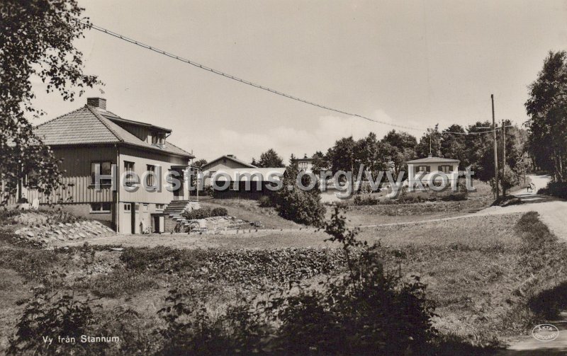 Vy fran Stannum. Postganget 2 augusti 1949. Forlag A B Percy Rippe, Goteborg.jpg - Vy från Stannum.Postgånget 2 augusti 1949.Förlag: A/B Percy Rippe, Göteborg.