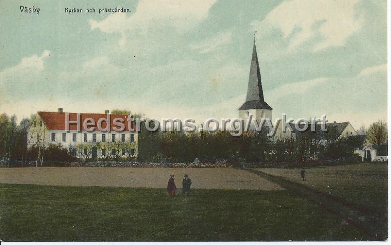 Vasby Kyrkan och Prastgarden. postganget 9 februari 1911. Kungl. Hoffotograf Lundh. Hoganas N. Molle  Arildslage, Ensamratt. Imp..jpeg - Väsby Kyrkan och Prästgården.Postgånget 1914?Förlag: Kungl. Hoffotograf Lundh, Höganäs N. Mölle & Arildsläge (Ensamrätt)