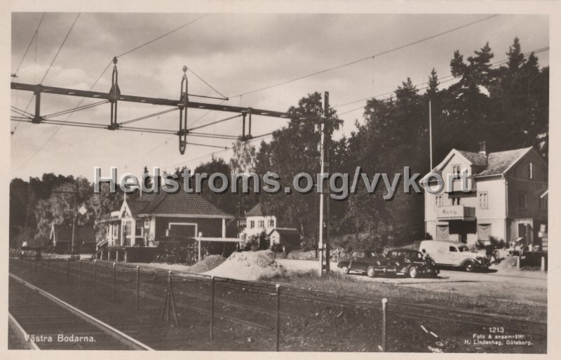 Vastra Bodarna. Odaterat. Foto ensamratt H. Lindenhag, Goteborg. 1213.jpg - Västra Bodarna.Odaterat.Foto & ensamrätt: H. Lindenhag, Göteborg. 1213.