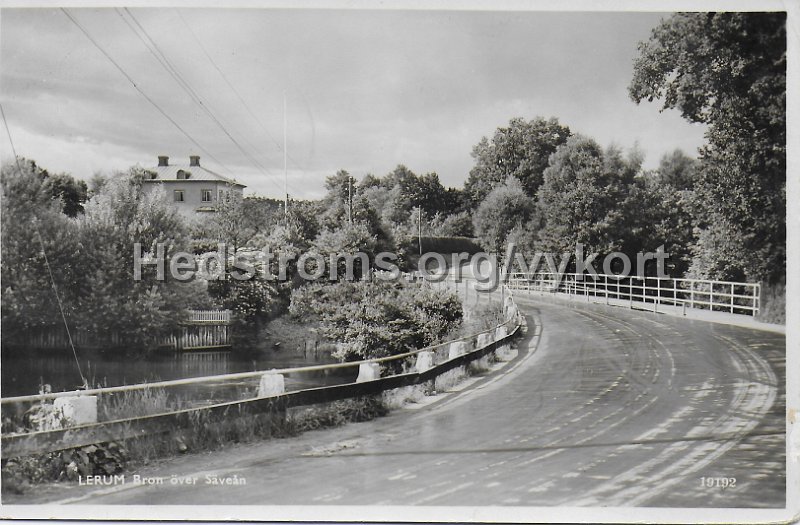 Lerum. Bron over Savean. Postganget 3 juli 1936. A.B. Alga, Stockholm19192.jpeg - Lerum. Bron över Säveån.Postgånget 3 juli 1936.A.B. Alga, Stockholm19192.