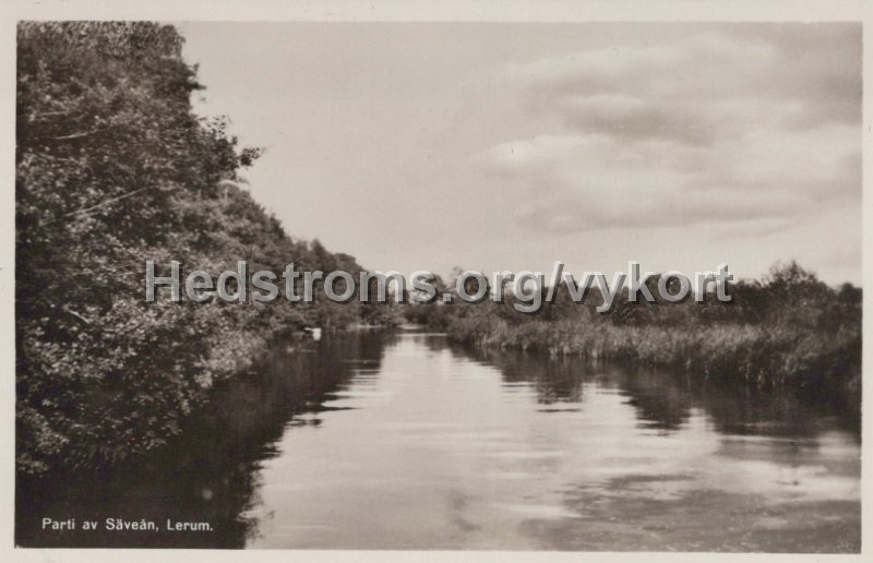 Parti av Savean. Lerum. Postganget 23 november 1952. Forlag Clary Isberg, lerum.jpg - Parti av Säveån. Lerum.Postgånget 23 november 1952.Förlag: Clary Isberg, Lerum.