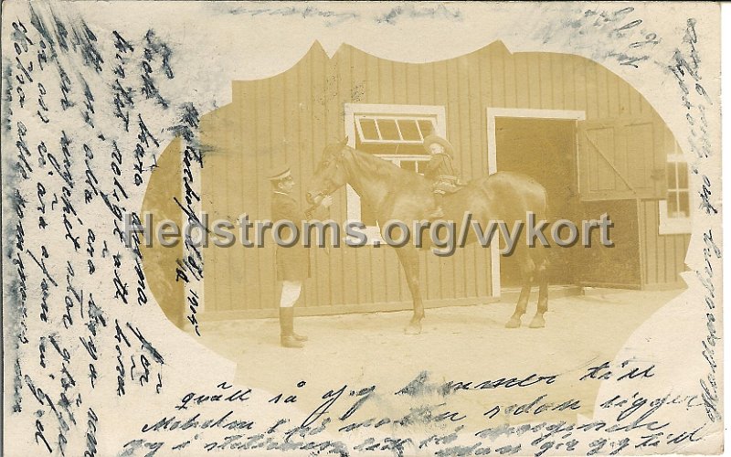 Vykort fran Ekenas. Postganget 6 december 1905. GA till hast..jpg - Vykort från Ekenäs.Postgånget 6 december 1905.Gustav Adolf till häst.