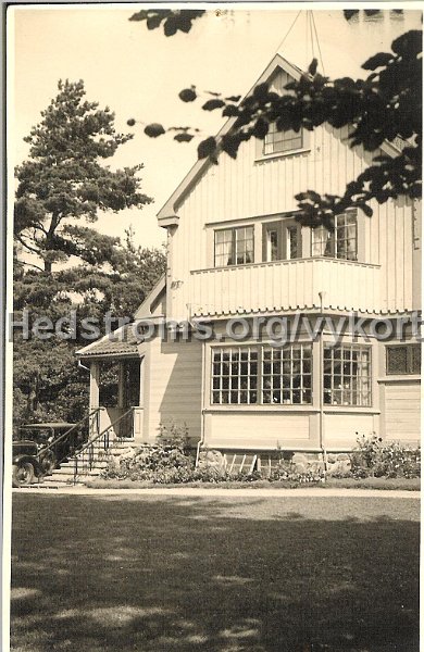 Furubacken Helgdagsbacken. Postganget 20 juli 1940.jpg - FurubackenPostgånget 20/7 1940.Helgdagsbacken