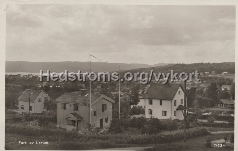 Parti av Lerum. Postganget 1 juli 1949. Pressbyran 19524.jpg - Parti av Lerum.Postgånget 1 juli 1949.Pressbyrån 19524.